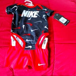 Baby Nike short set